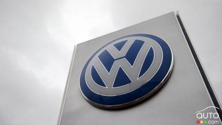 Volkswagen doles out explanations in wake of emissions scandal